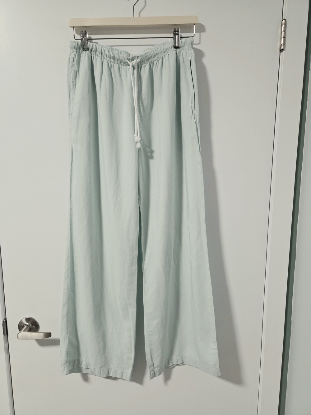 Uniqlo Linen Blend Easy Pants Wide Leg, Pull On, Super Comfortable